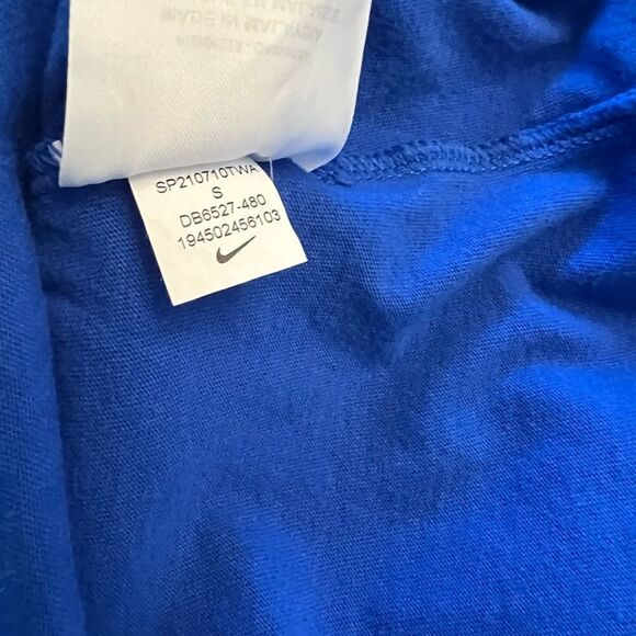 Nike Blue and silver metallic logo unisex T-shirt. Size Small. - Picture 7 of 7